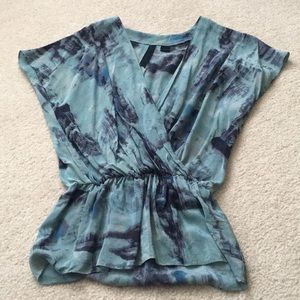 Printed blouse top